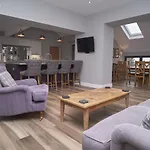 Ullswater View A Luxurious Ground Floor With 2 Bedrooms And Bathrooms With View