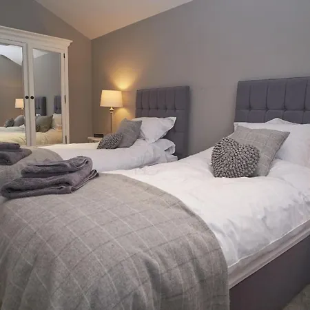 Ullswater View A Luxurious Ground Floor With 2 Bedrooms And Bathrooms With View בית נופש Watermillock