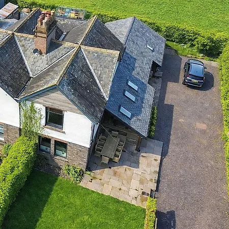 Ullswater View A Luxurious Ground Floor With 2 Bedrooms And Bathrooms With View Dom wakacyjny *